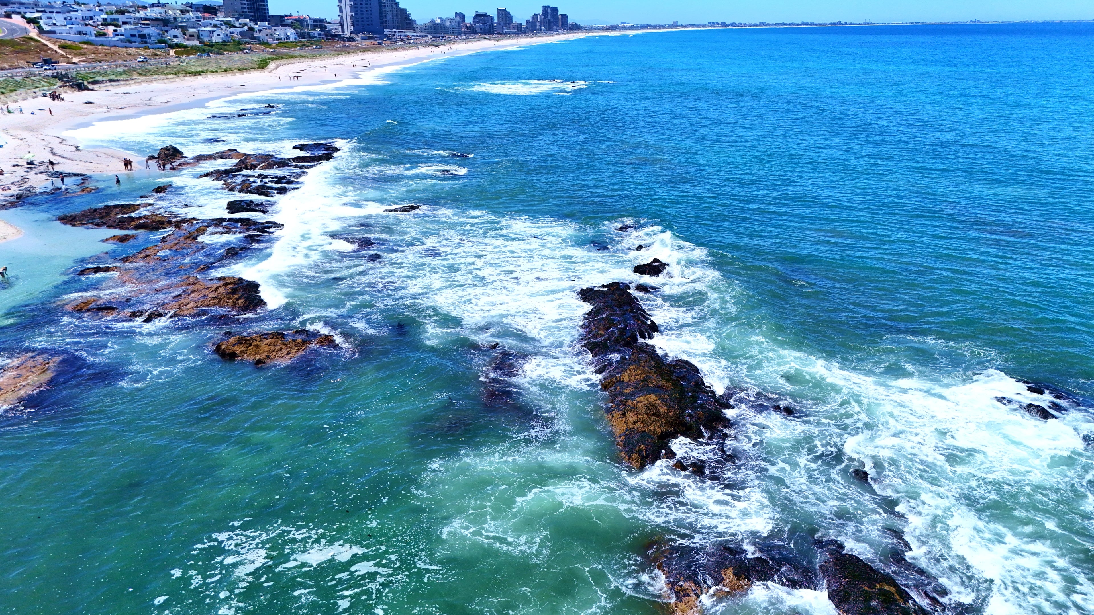 Bloubergstrand Beachfront